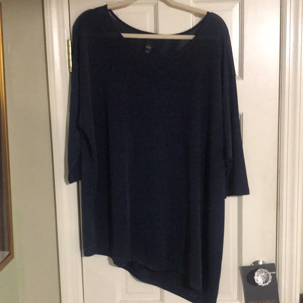 Ladies Comfy Top.    JP